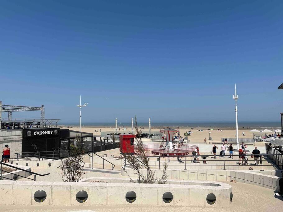 Malo, Duplex Bord De Mer Acces Direct Plage En Rdc Dunkirk Luaran gambar